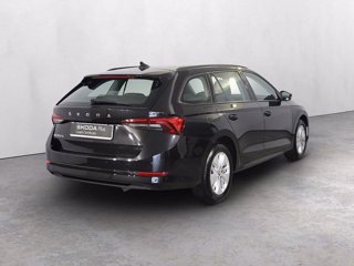 SKODA Octavia wagon 1.0 tsi executive