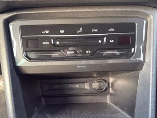 VOLKSWAGEN Tiguan 2.0 TDI 150 CV SCR DSG 4MOTION Elegance