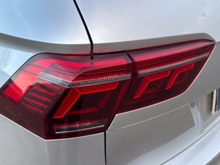 VOLKSWAGEN Tiguan 2.0 TDI 150 CV SCR DSG 4MOTION Elegance