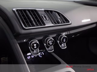 AUDI R8 spyder 5.2 v10 performance quattro 620cv s tronic