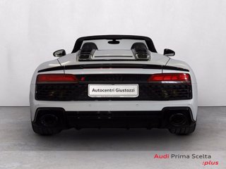 AUDI R8 spyder 5.2 v10 performance quattro 620cv s tronic