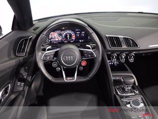 AUDI R8 spyder 5.2 v10 performance quattro 620cv s tronic