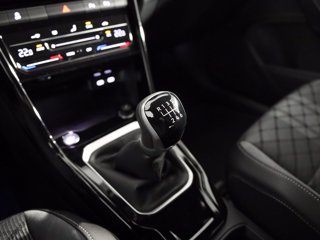 VOLKSWAGEN T-roc 1.0 tsi r-line 115cv