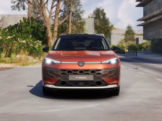 VOLKSWAGEN T-Roc 1.5 eTSI ACT DSG Style