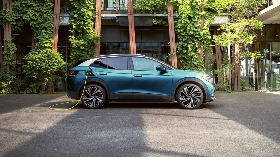 ID.4 tua da 20.900 € con Ecoincentivi Statali e rottamazione.